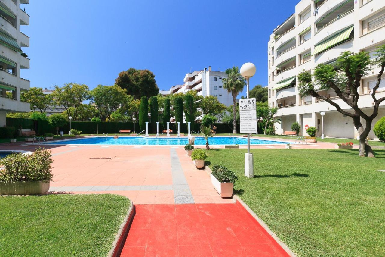Uhc Marathon Apartments Salou Eksteriør bilde