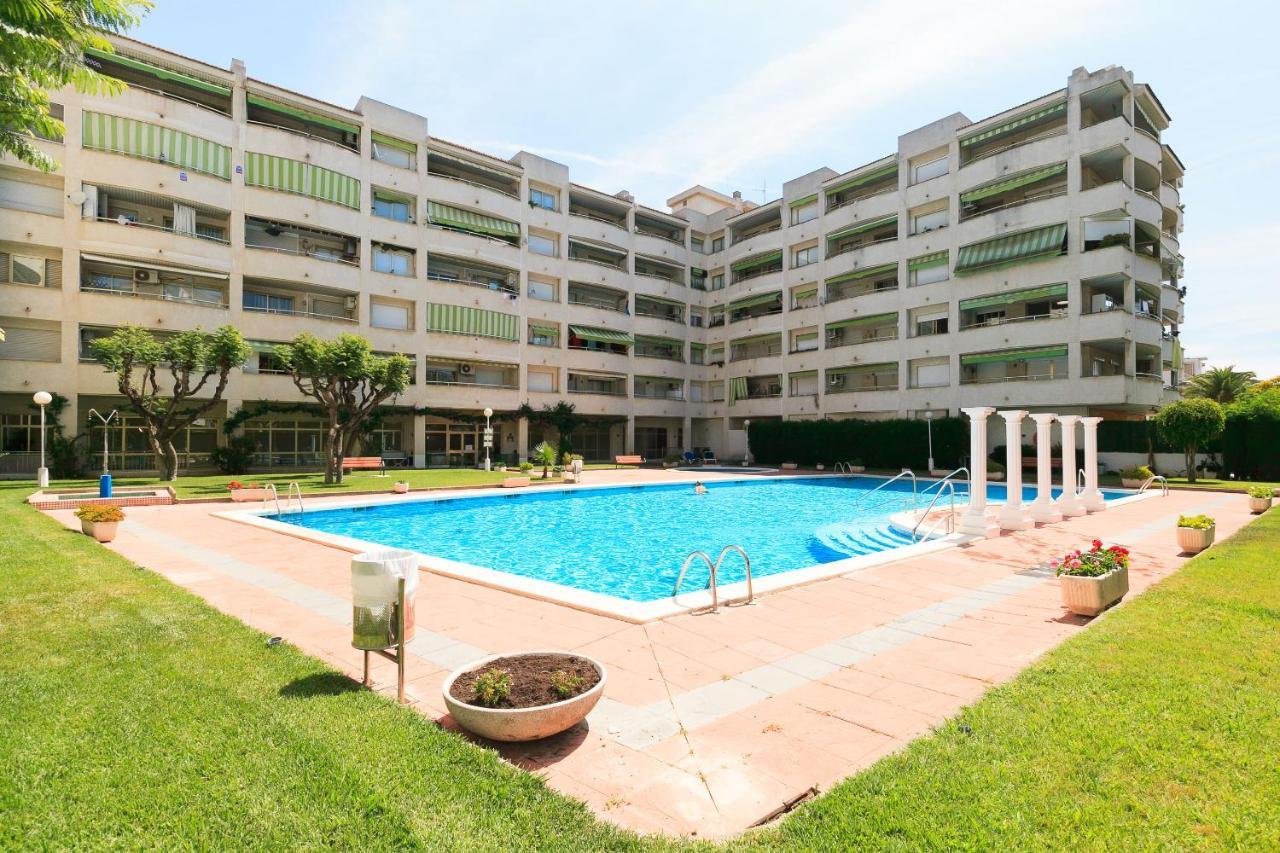 Uhc Marathon Apartments Salou Eksteriør bilde